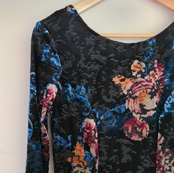 Monsoon Velvet Floral Dress - Picture 6 of 7